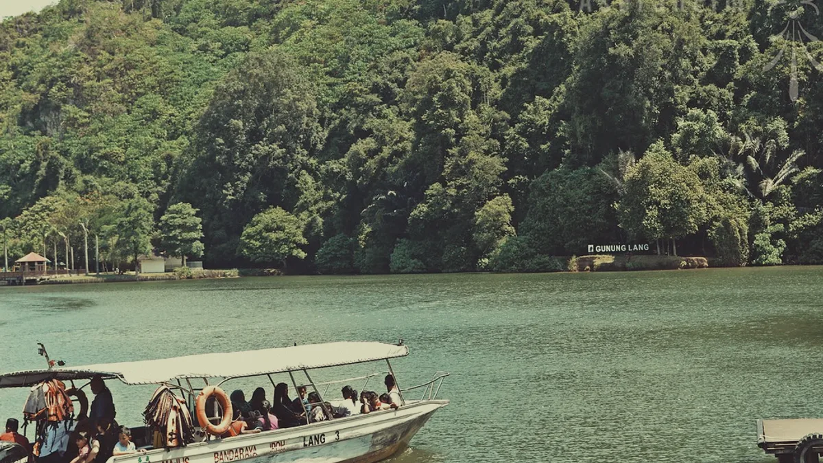 Perak 2017 #Malaysia #landscape #green #lake #sky