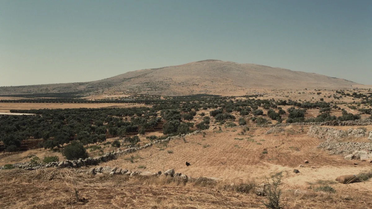 <div class='fn'> Tell 'Ada (تل عدا), Syria - Landscape</div>