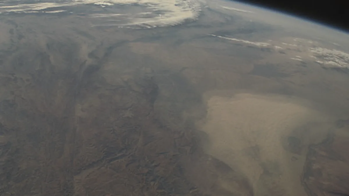 Dust Storm, Central Asia (NASA, International Space Station Science, 10/16/08)