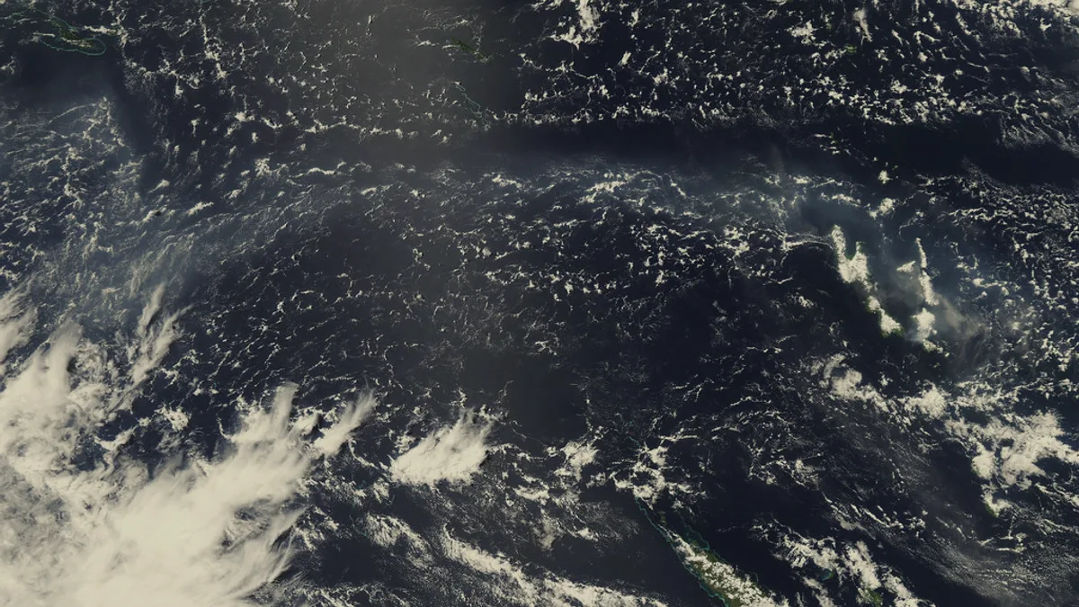 Vog and ash from Ambrym Volcano, Vanuatu
